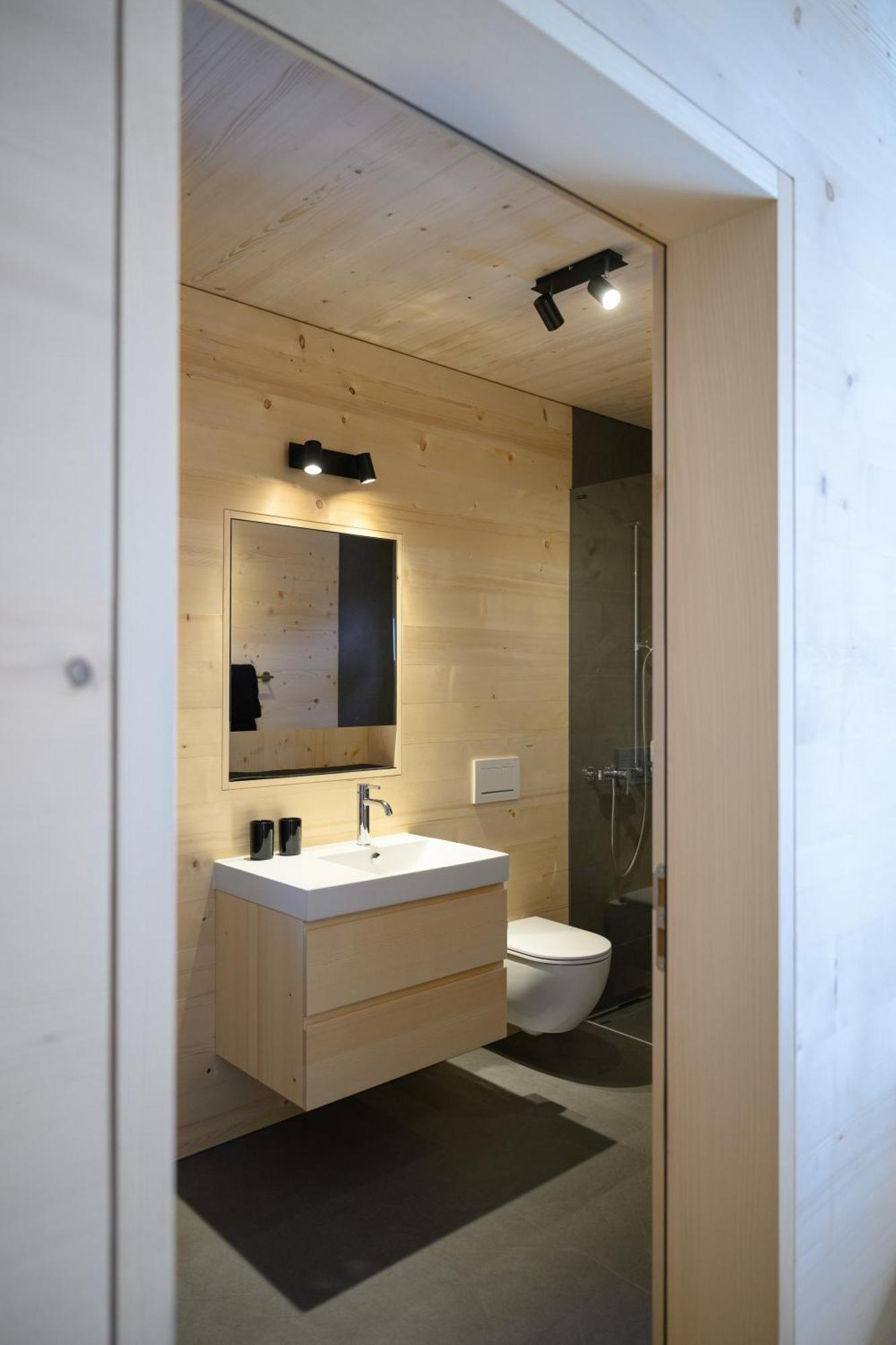 Mondholz Ferienwohnung Andermatt Eksteriør billede